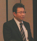 佐藤 義昭 氏